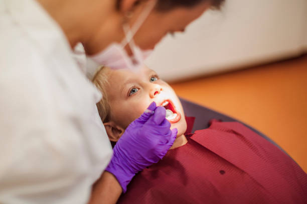 Best Emergency Tooth Extraction in Country Clu, CA